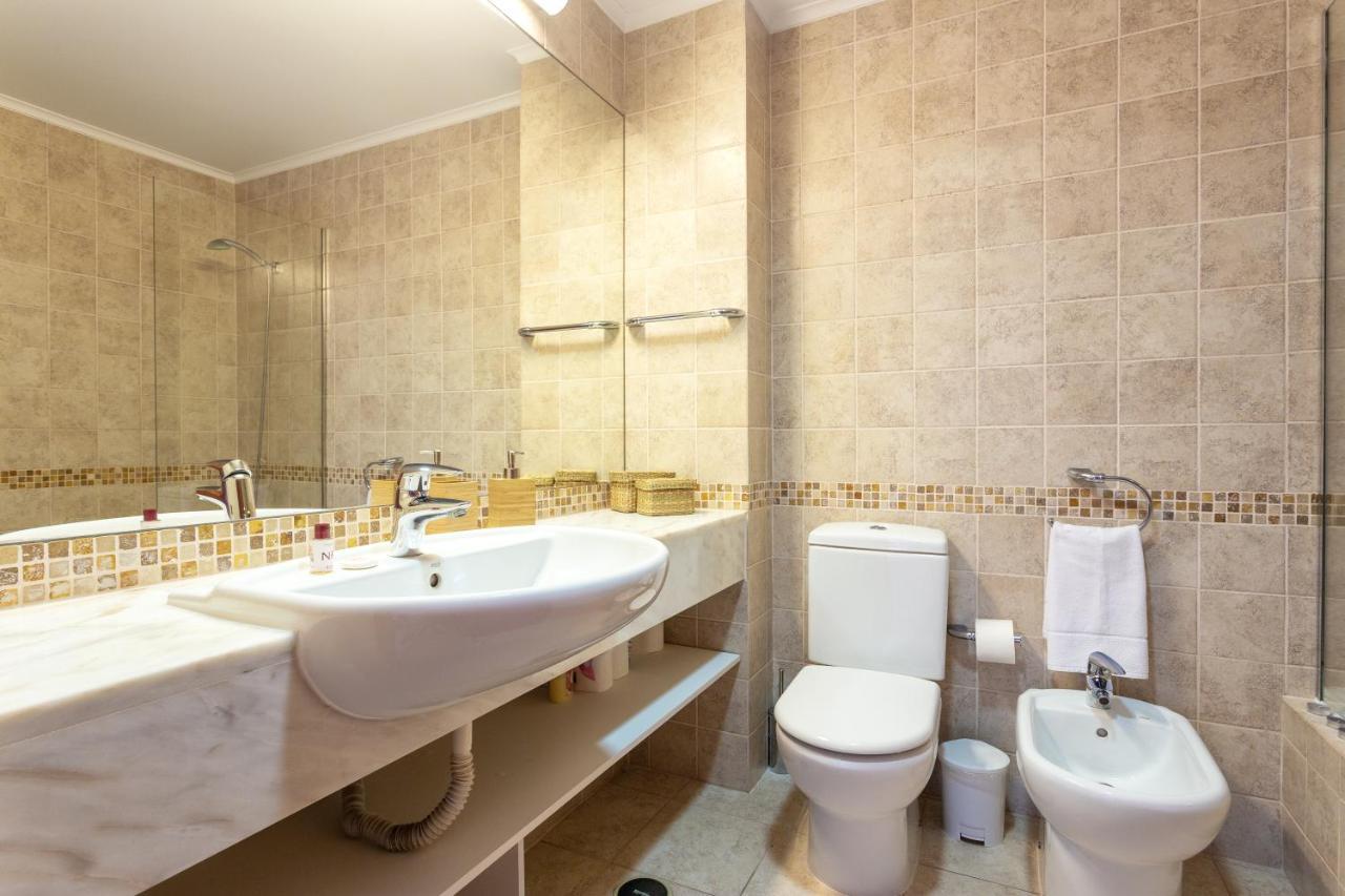 Host Wise - Bright Cozy Flats W Terrace & Pool Apartment Quarteira Exterior photo